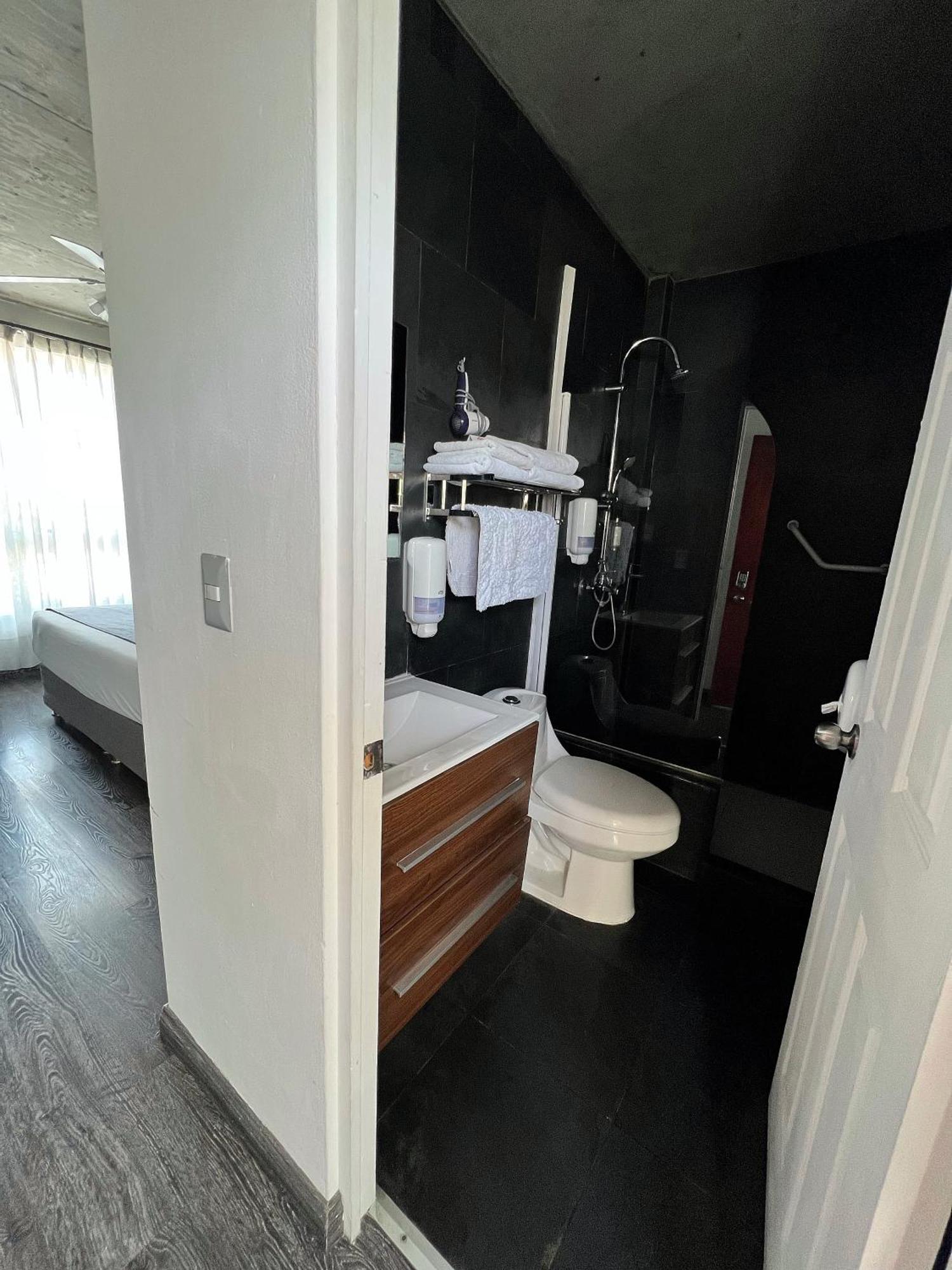 Hotel Puerto Chinchorro อารีกา ภายนอก รูปภาพ