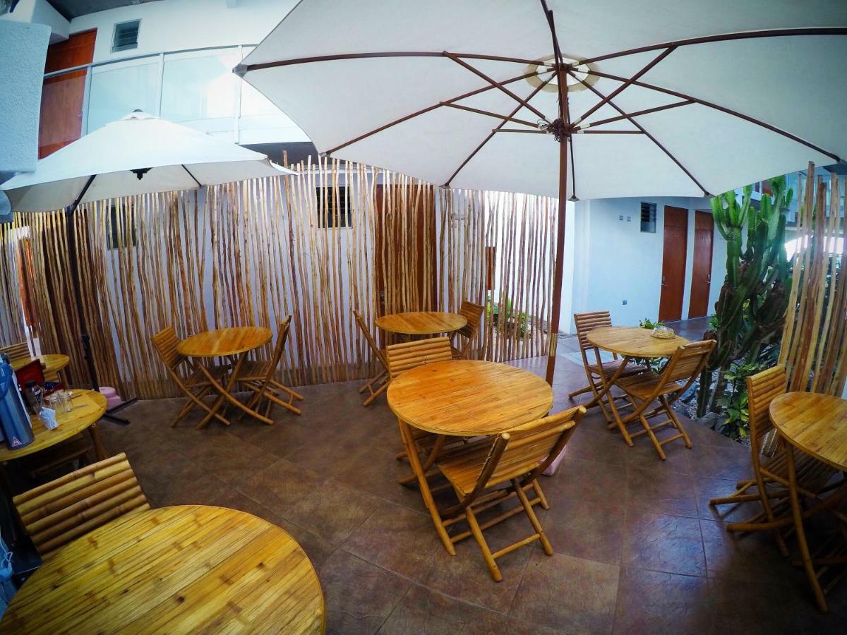 Hotel Puerto Chinchorro อารีกา ภายนอก รูปภาพ